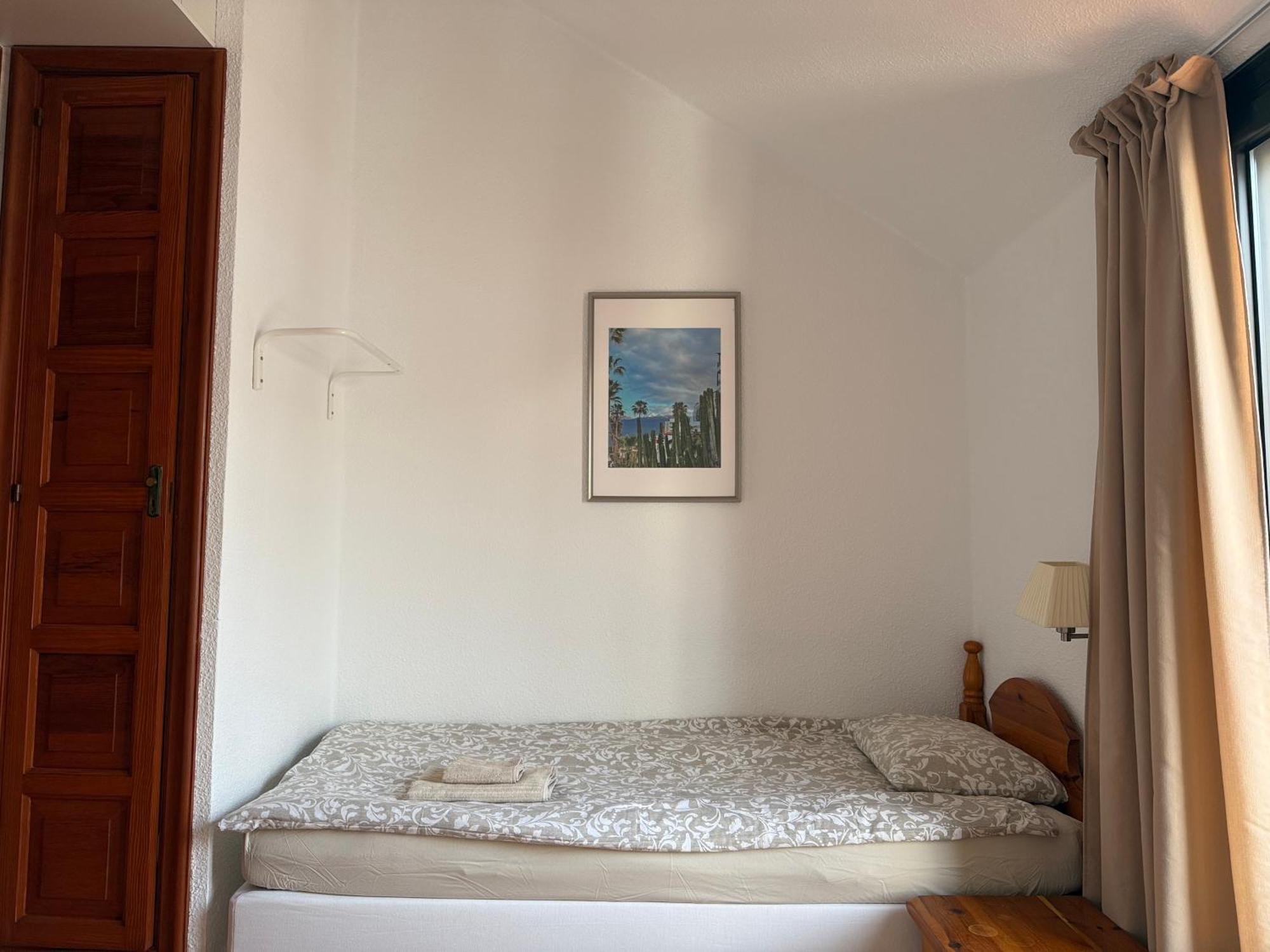 Sunny 2-Bedroom Apartment In Parque Santiago II Playa de las Americas  Exterior photo